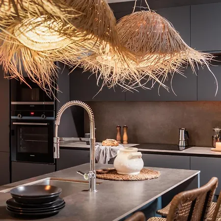 Komodo - 3 Bedrooms And Terrace In El Born * Barcelona