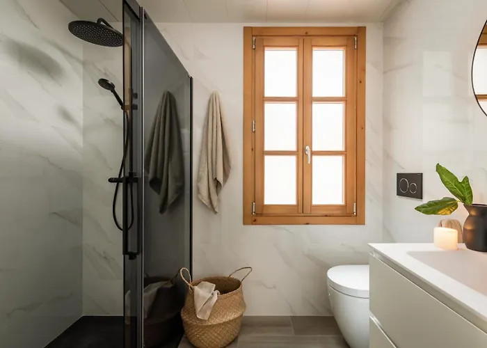 Komodo - 3 Bedrooms And Terrace In El Born Διαμέρισμα *